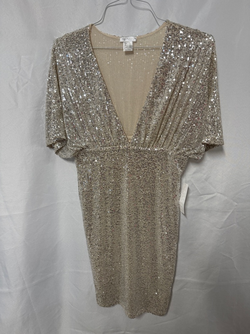 VENUS Sequin Short Sleeve Deep V Cocktail Dress in Champagne